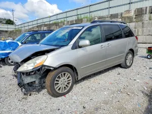 Toyota Sienna 3.5L 6 2009