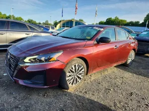 Nissan Altima 2.5L 4 2025