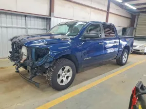 RAM 1500 5.7L 8 2019