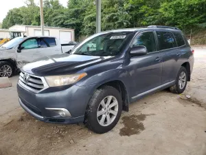 Toyota Highlander 3.5L 6 2013