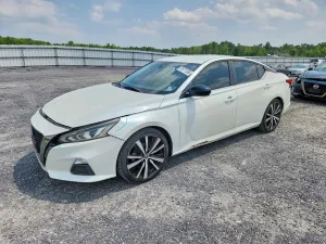 Nissan Altima 2.5L 4 2020