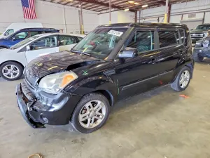 Kia Soul 2.0L 4 2011