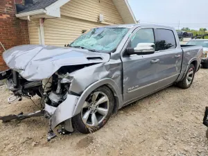 RAM 1500 5.7L 8 2020