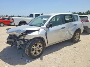 Toyota Rav4 2.5L 4 2010
