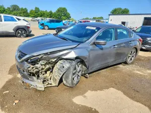Nissan Altima 2.5L 4 2017