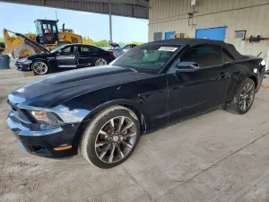 Ford Mustang 3.7L 6 2012