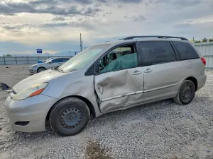 Toyota Sienna 3.5L 6 2008