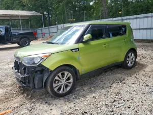 Kia Soul 2.0L 4 2015