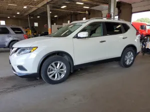 Nissan Rogue 2.5L 4 2015