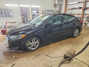 Hyundai Elantra 2.0L 4 2017
