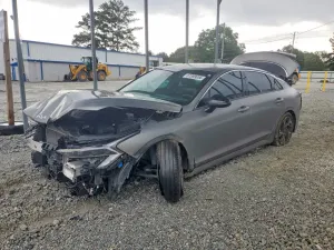 Kia K5 2.5L 4 2025
