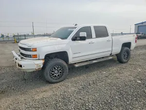 Chevrolet Silverado 1500 6.6L 8 2015