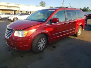Chrysler Town & Country 3.8L 6 2010