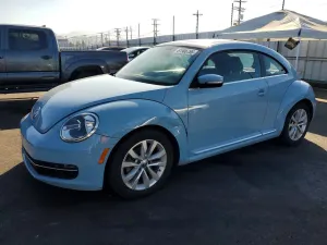 Volkswagen Beetle 2.0L 4 2013