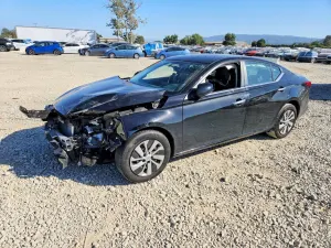 Nissan Altima 2.5L 4 2020