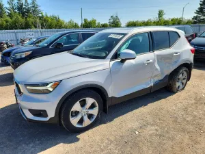 Volvo XC40 2.0L 4 2021