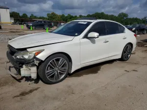 Infiniti Q50 3.7L 6 2014