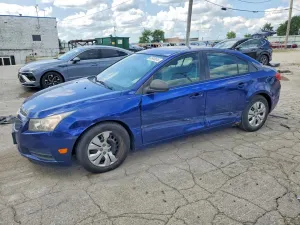 Chevrolet Cruze 1.8L 4 2013
