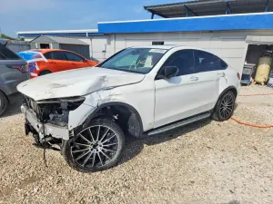 Mercedes-Benz GLC 2.0L 4 2023