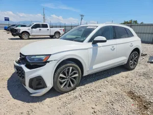 Audi Q5 2.0L 4 2021