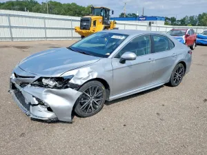 Toyota Camry 2.5L 4 2021