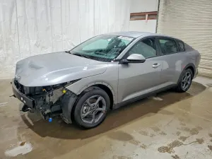 Kia K4 2.0L 4 2026
