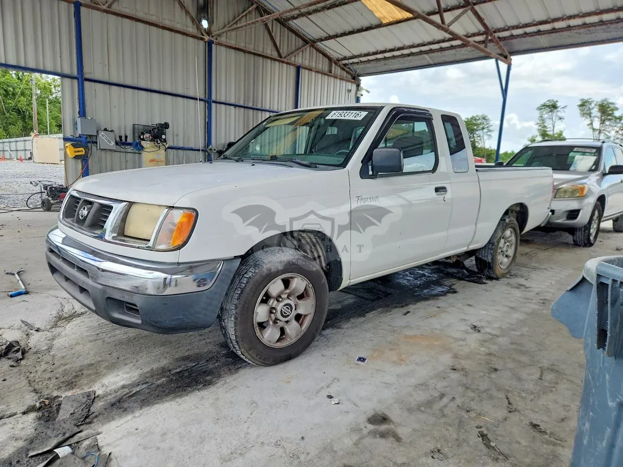 Nissan Frontier 2.4L 4 2000