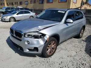 BMW X5 3.0L 6 2015