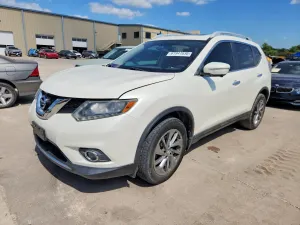 Nissan Rogue 2.5L 4 2015