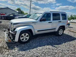 Jeep Liberty 3.7L 6 2012