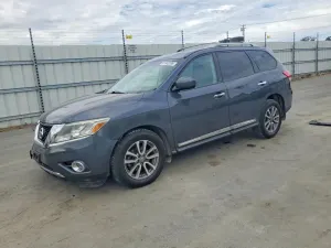 Nissan Pathfinder 3.5L 6 2013
