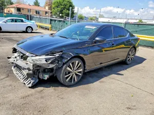 Nissan Altima 2.5L 4 2020