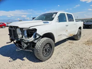 RAM 1500 5.7L 8 2021