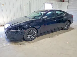 Nissan Altima 2.5L 4 2025