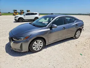 Nissan Sentra 2.0L 4 2024