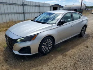 Nissan Altima 2.5L 4 2024