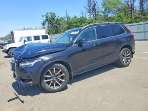 Volvo XC90 2.0L 4 2016