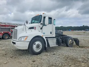 Kenworth T-series 8.9L 6 2015