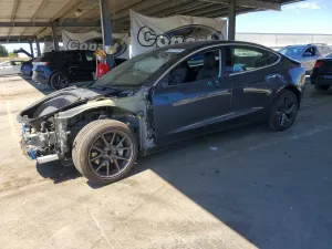 Tesla Model 3 2018