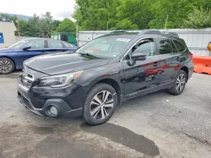 Subaru Outback 3.6L 6 2018