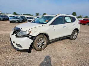 Nissan Rogue 2.5L 4 2015