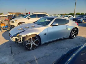 Nissan 370z 3.7L 6 2017