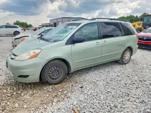 Toyota Sienna 3.5L 6 2010