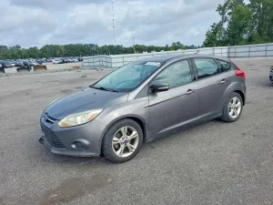 Ford Focus 2.0L 4 2013