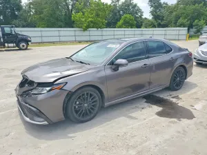 Toyota Camry 3.5L 6 2021