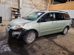 Toyota Sienna 3.5L 6 2008