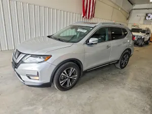 Nissan Rogue 2.5L 4 2017