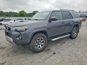 Toyota 4Runner 4.0L 6 2020