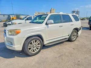 Toyota 4Runner 4.0L 6 2013