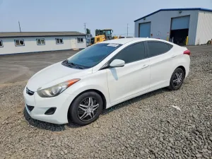 Hyundai Elantra 1.8L 4 2013